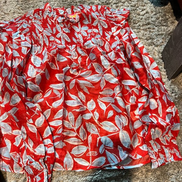 THML medium red floral blouse - Picture 1 of 7